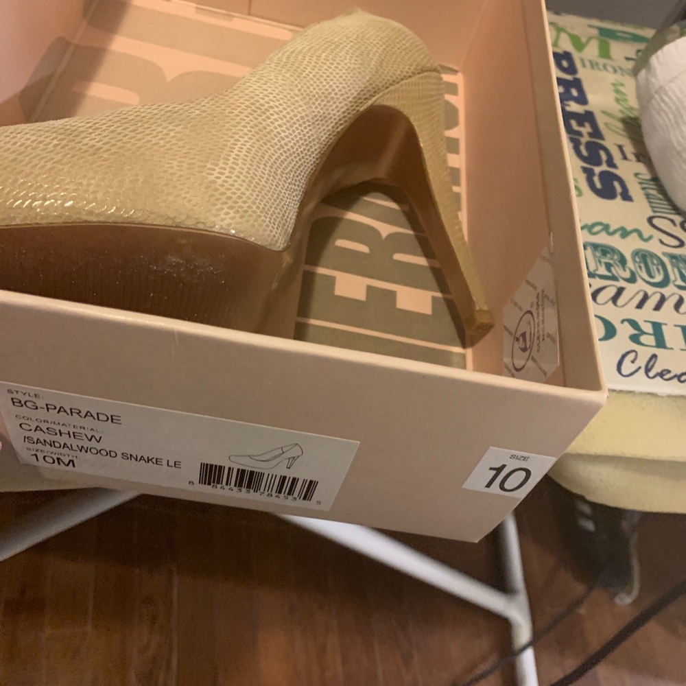 New Without Tags - image 6